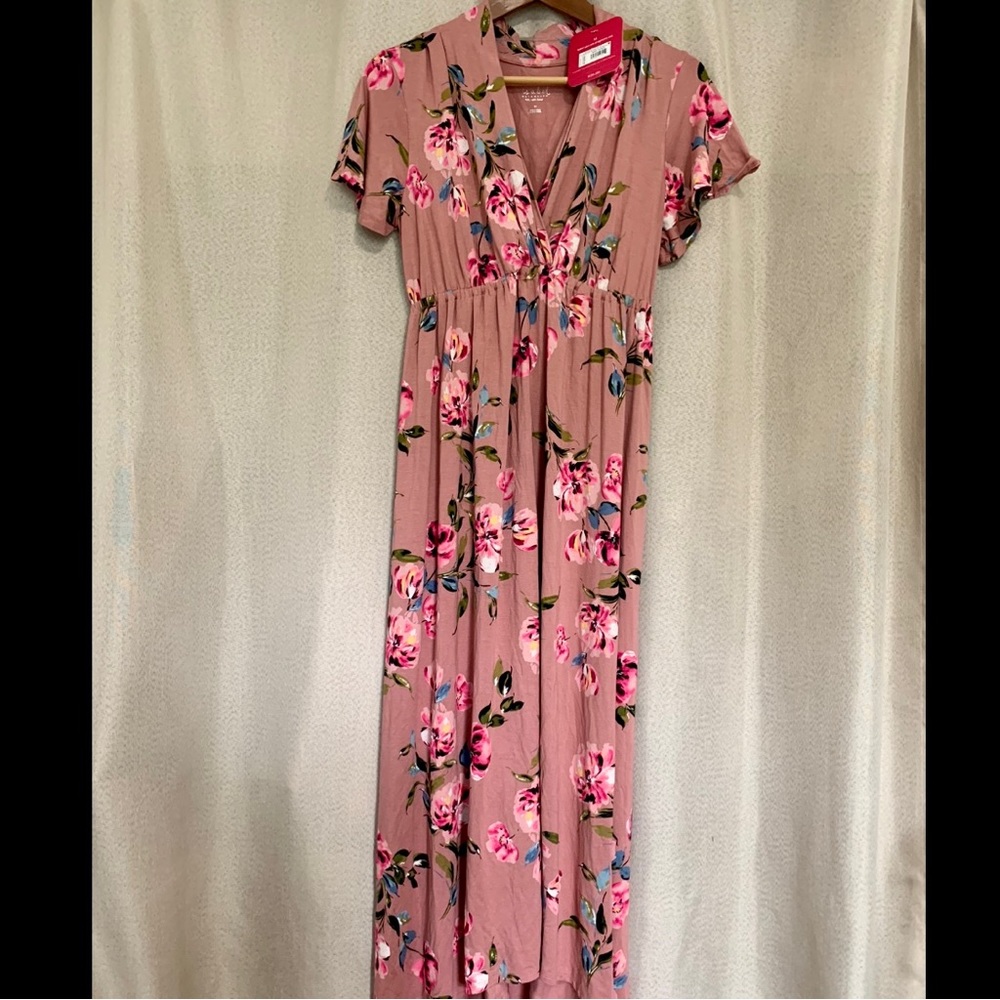 NWT! Pink Maxi Maternity Dress with Flowers by Isabel Maternity, Size Medium